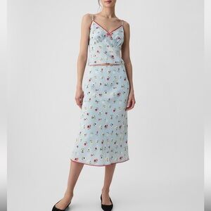 Gap × DÔEN (Set) Floral Midi Skirt and Top Size Small